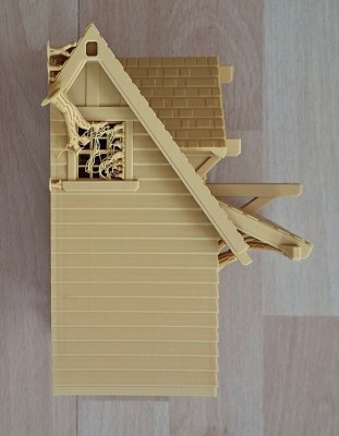 Vogelhuis (1).jpg (213.21 KiB) 221 keer bekeken Vogelhuisje