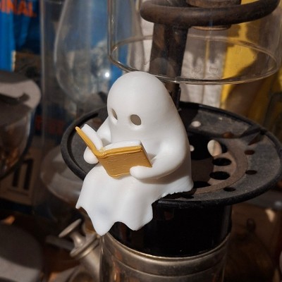 Ghost (2).jpg
